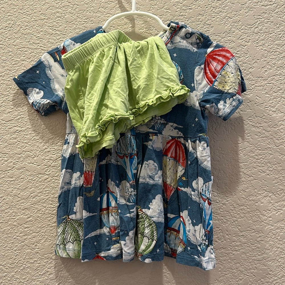 Posh peanut short sleeve and short set. 2T.